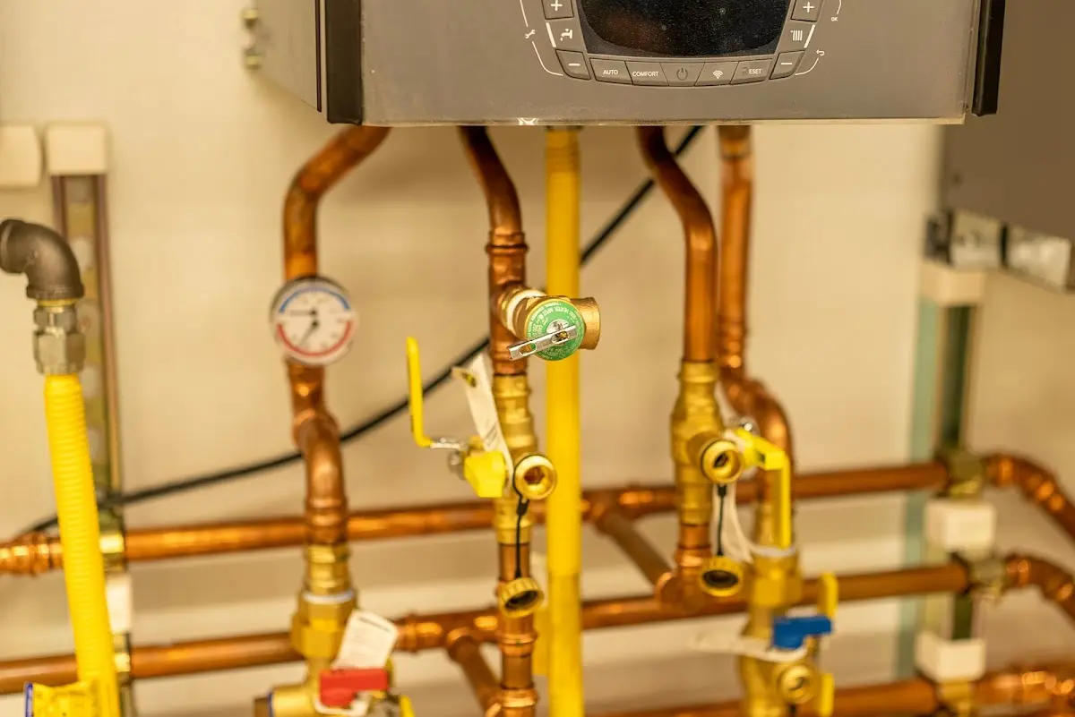 Licensed technician providing Sewer Cleanout for a homeowner in Florence